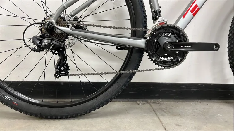 EX DISPLAY Trek Marlin 4 Hardtail Mountain Bike MediumLarge 2022 in Silver-3